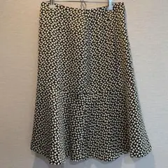 23区 オンワード樫山 フレアスカート フラワー サイズ 高級 イタリア生地使用