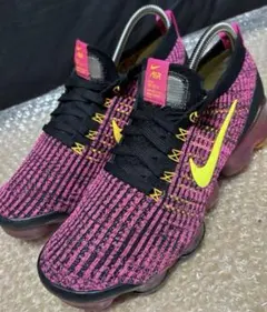 Nike Air Vapormax ピンクスニーカー