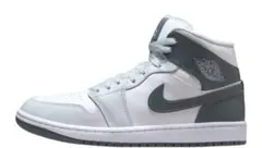 26 Nike Women's Air Jordan 1 Mid 