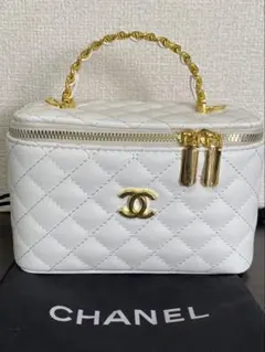 シャネル　ポーチ