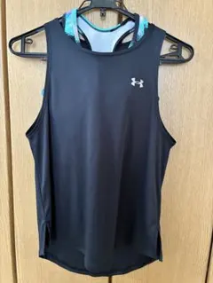 Under Armour タンクトップ スポーツブラ セットのサムネイル