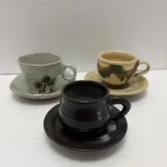 ☆お値下げ☆【美品】陶器 カップ＆ソーサー 3客セット