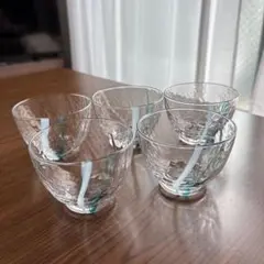 【匿名配送】透明な波模様のガラスコップ5個セット 冷茶碗