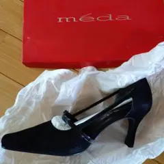 Item thumbnail for item 91495996-4b6d-497f-a1da-d732732d0d34