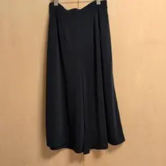 ローラアシュレイ　サイズ9 ダークネイビー ガウチョパンツ