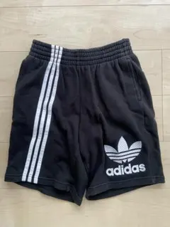 アディダス ハーフパンツ ビッグロゴ