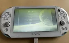 SONY PSvita PCH-2000＋メモカ8GB＋ソフト　ジャンク品
