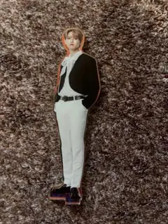 JO1 白岩瑠姫 アクリルスタンド