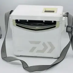 Item thumbnail for item 124ec0ad-2c4d-4455-9c99-e3e9b0c0c24f