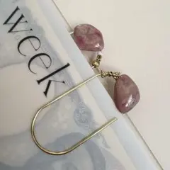 Item thumbnail for item fdbfa6a9-2f2d-4b8c-b65c-5de4ecdcb8d8