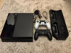 PlayStation 4 本体 + コントローラー 2個+ 電源ケーブル+α