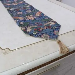 モリス　テーブルランナー　手作り　市販品2m(〜¥26000） モリス テーブルランナー 手作り 市販品2m(〜¥26000） - メルカリ