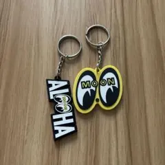 ムーンアイズ MOONEYES キーホルダー 2個セットのサムネイル