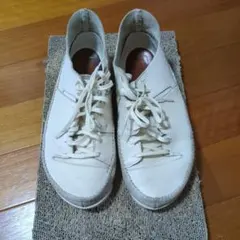 Clarks レザー スニーカー ホワイトのサムネイル