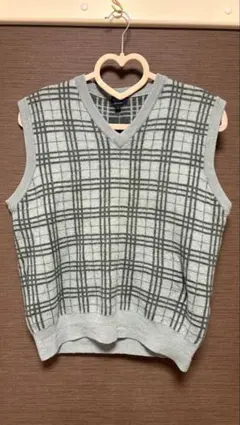 BURBERRY Vネックベスト 90cm アイボリー - メルカリ
