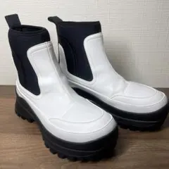 STELLA MCCARTNEY サイドゴアブーツ白　size37のサムネイル