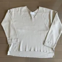ミラノリブ　Vネックニットトップス
