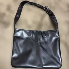 tk. タケオキクチ ブラック ショルダーバッグ