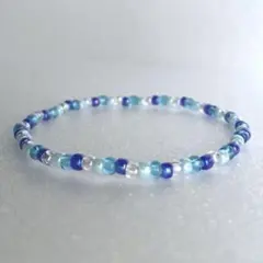 ガラスビーズブレスレット　ブルー系ミックス①