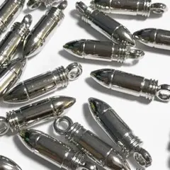 SAO GGO シノン 弾丸ネックレス 弾丸キーホルダー - メルカリ