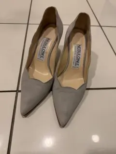【ネブローニ】パンプスのサムネイル