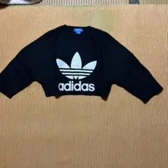 adidasオリジナルスの羊毛ショートニット　S 黒　美品