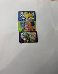 ポケモンフレンダのピック ピカチュウ　リザードン　オーガポン