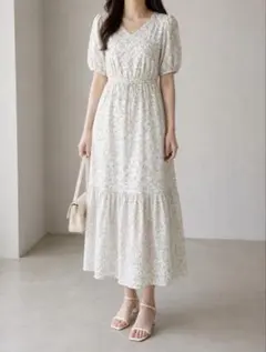 Heather 小花柄 Vネック ロングワンピースのサムネイル