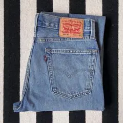 Levi’s 550 TM RELAX FIT DENIM