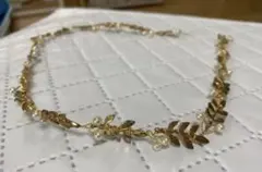 金色の葉っぱとパールのヘアアクセサリー