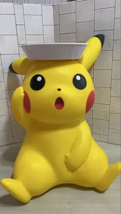 ポケモン　くじ　ラストワンピカチュウ トレーつきソフビフィギュア