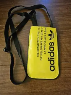 adidasアディダス ロゴ ミニショルダーポーチ スマホ入れ