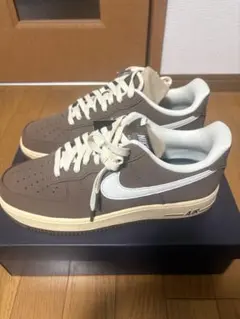 Nike Air Force 1 ブラウン