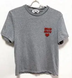 MIU MIU ミュウミュウ ロゴ ハート Tシャツのサムネイル