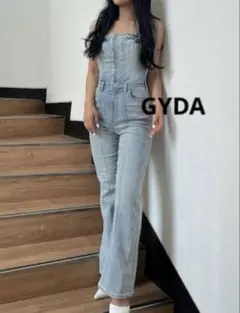【美品】GYDA BACKリボンデニムロンパースのサムネイル