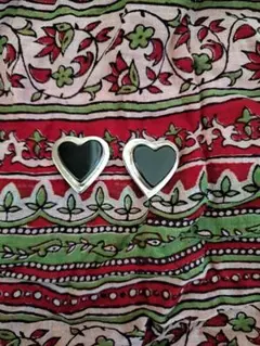 ヴィンテージ　メキシコシルバー ハート型 黒 シルバー イヤリング