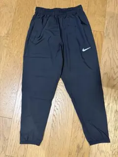 NIKE Sサイズ　ランニングジョガーパンツ