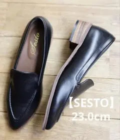 【SESTO】ローファーパンプス アーモンドトゥ ウッドヒール 柔らか 新品