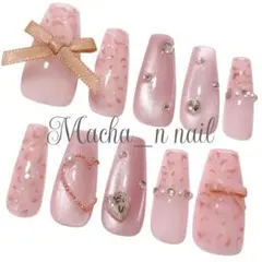 Item thumbnail for item 9770a7f9-b2a7-4b21-a888-d6cec4470f72