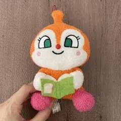 それいけ！アンパンマン ころふわみんなで読書ぬいぐるみ ドキンちゃん