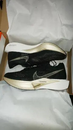 ヴェイパーフライ3 27cm