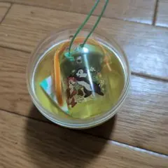 ディズニーカプセルトイ　ポップコーンバケット　ミニチュア　チップとデール