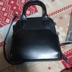 GUショルダーバッグ ブラック