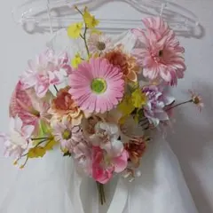 ブライダルブーケ 　クラッチブーケ アーティシャルフラワーブーケ