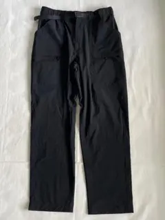 ナイロンパンツ