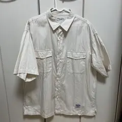 半袖シャツ クリーム色 ポケット付き