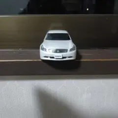 日産 スカイライン ミニカー ホワイト