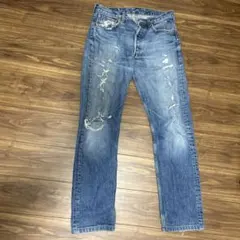 Levi's ダメージジーンズ　501