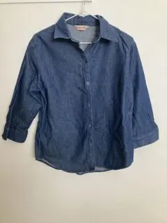 ダークブルーデニムボタンアップシャツ