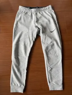 Nike Dri-FIT グレー ジョガーパンツ L